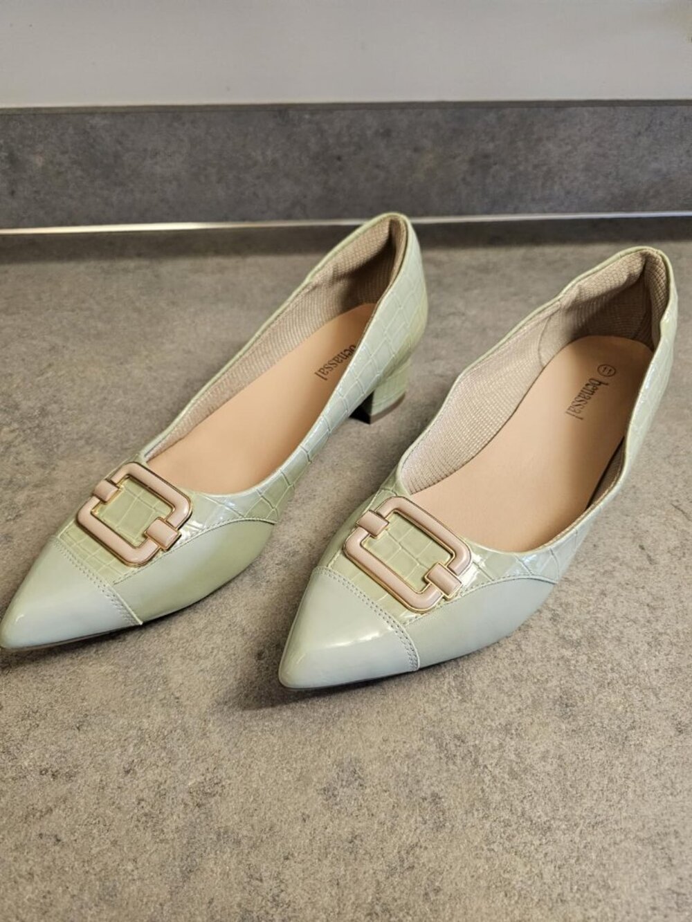Women's Bunion Dress Shoes Orthopedic Loafers Shoes Low Heel Pumps Green